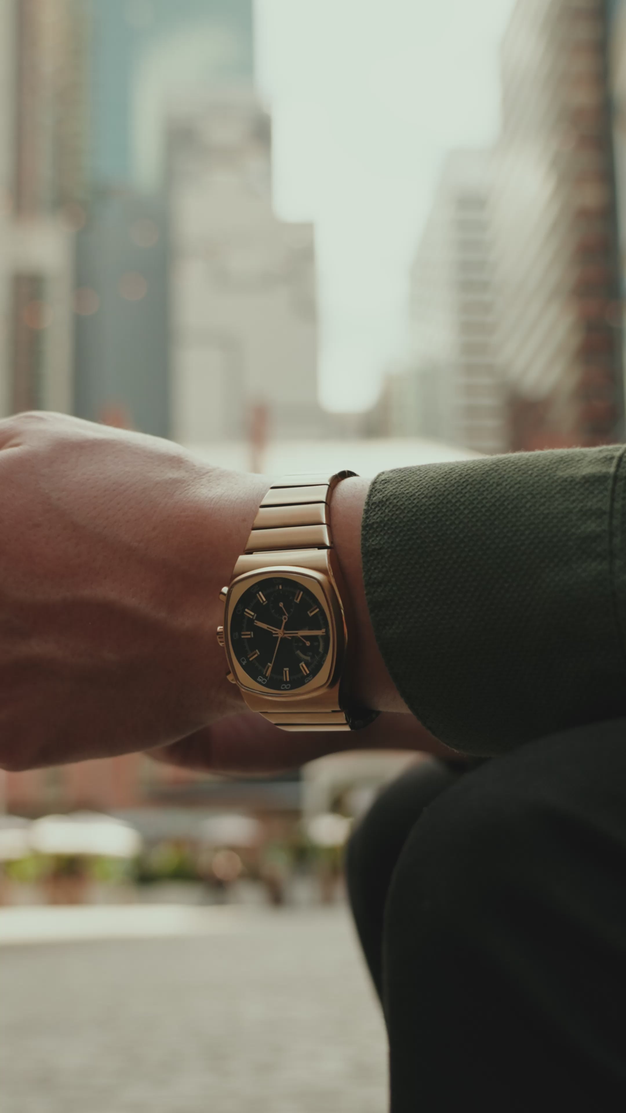 Metric - Gold & Black